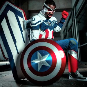 Sam Wilson Captain America kneel stance